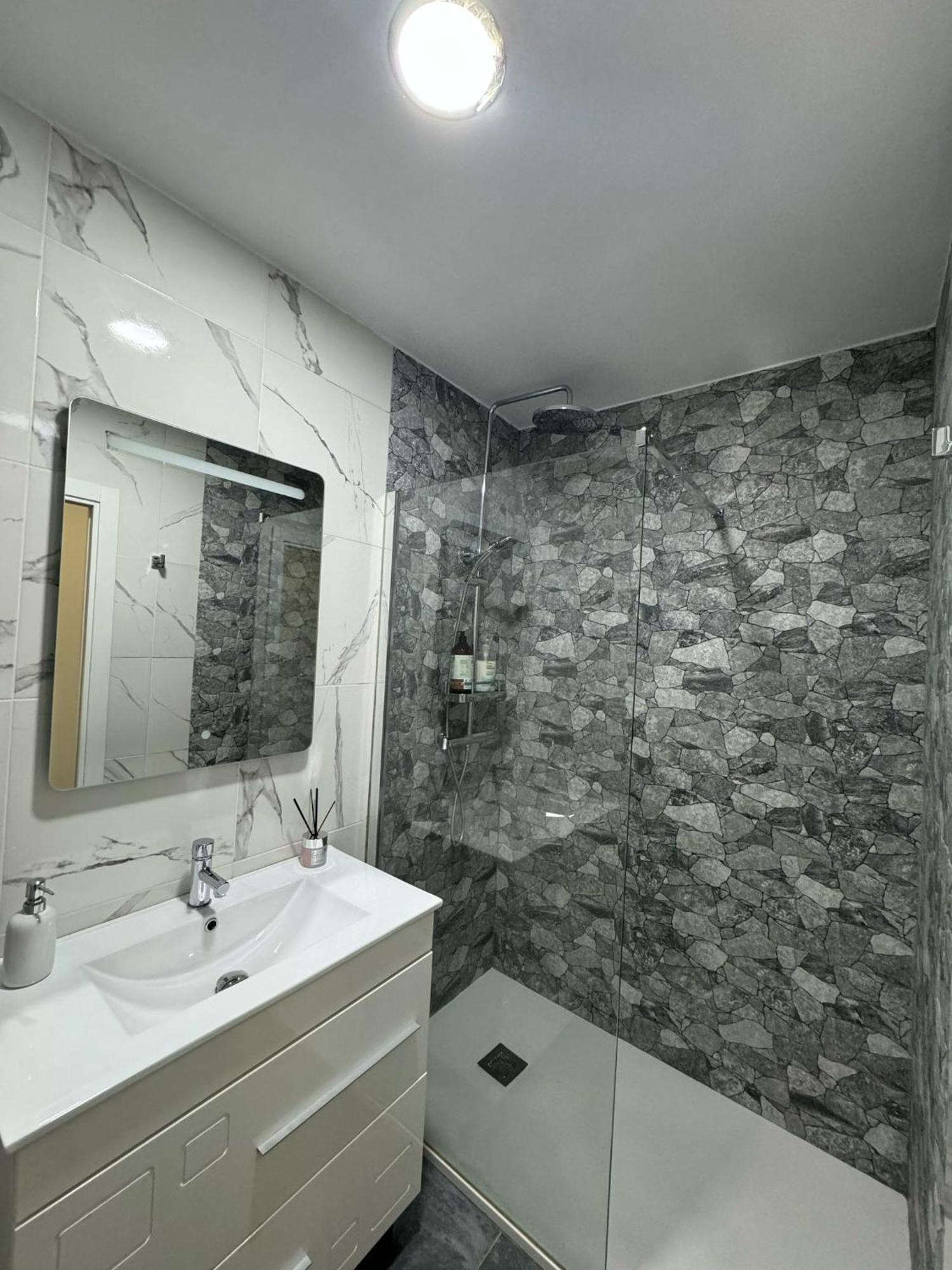 Piso Nuevo A 10 Minutos De San Sebastian Apartman Lasarte Oria Kültér fotó